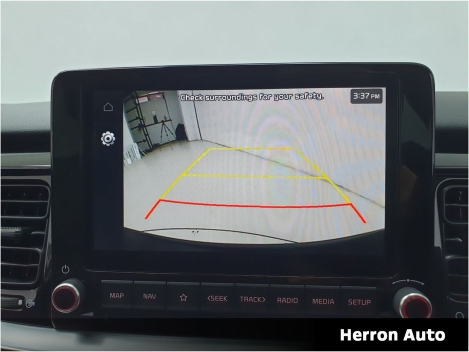 2023 Kia Stonic - image 9