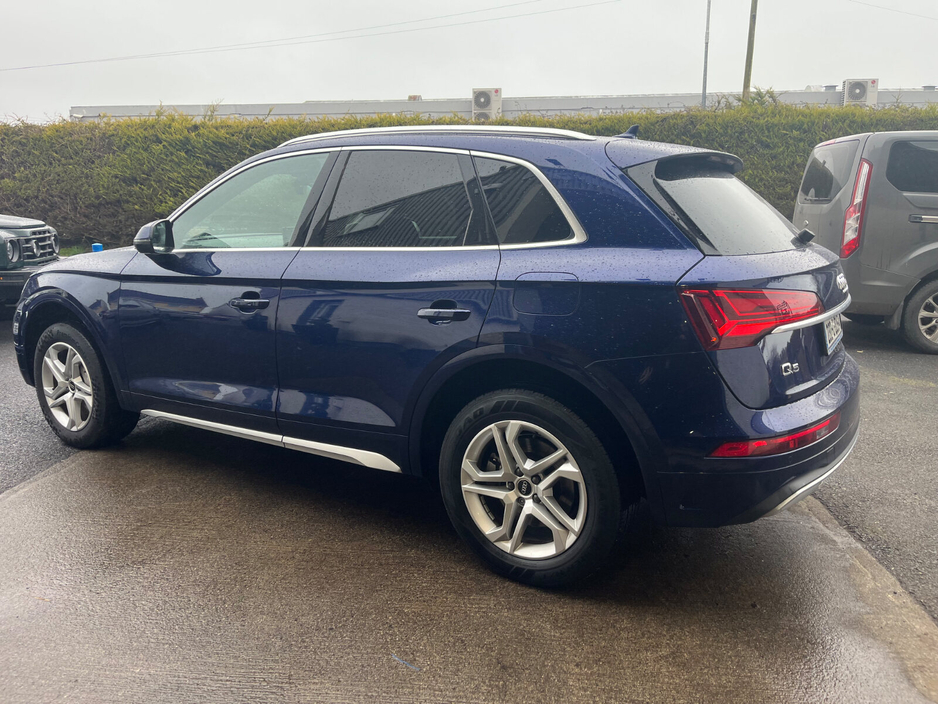 2023 Audi Q5 - image 5