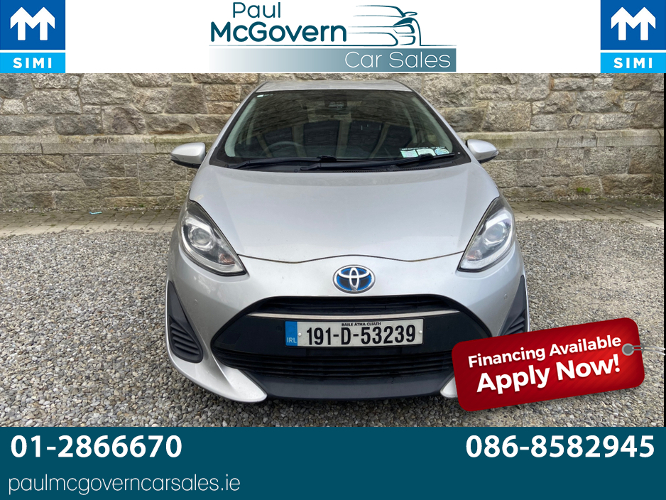 2019 Toyota Aqua - image 2