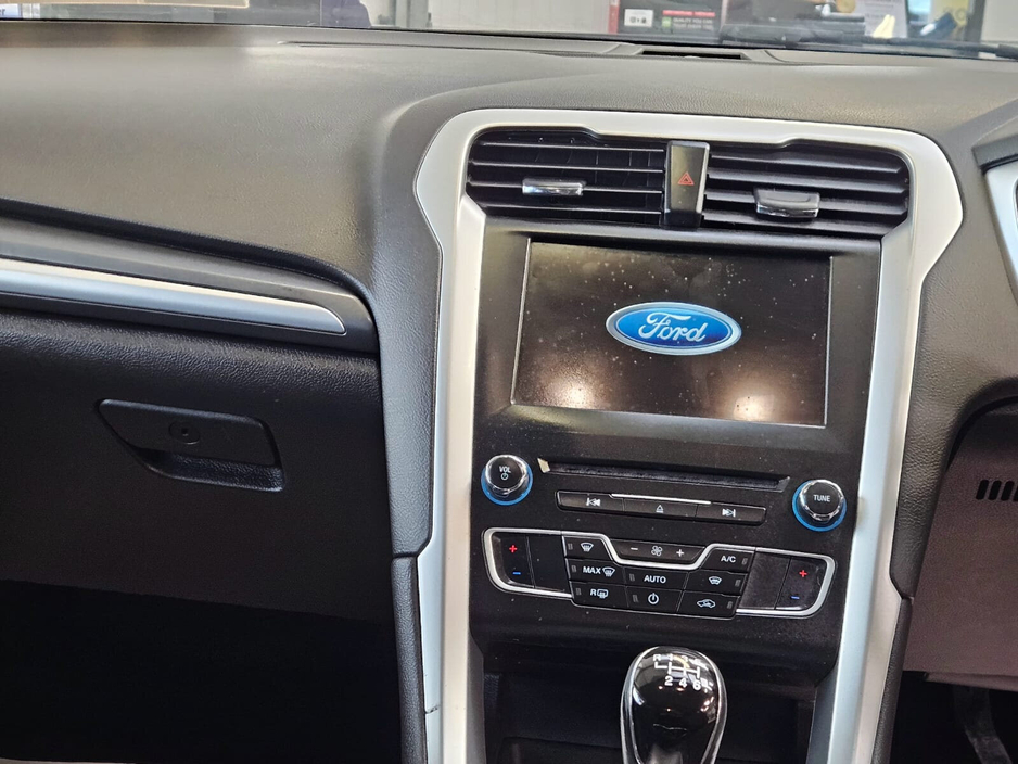 2017 Ford Mondeo 1.5TDCi 120PS Zetec €9,950