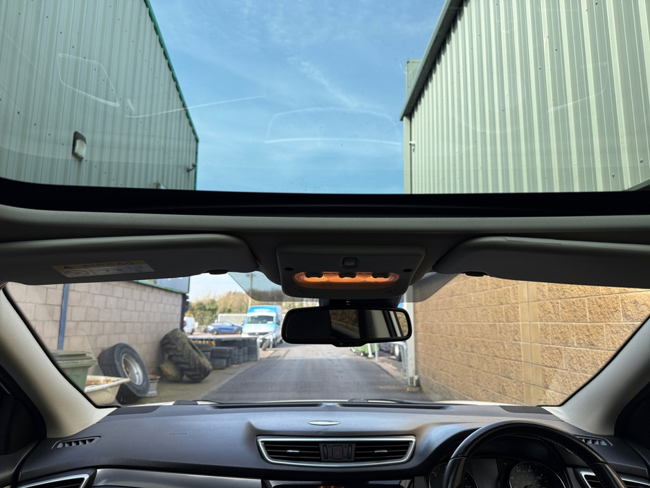 2018 Nissan Qashqai - image 9