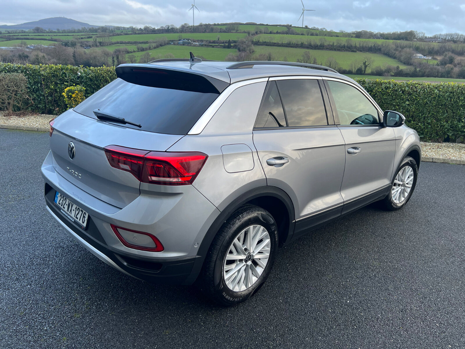 2023 Volkswagen T-Roc 1.0 TSI 110HP Life €25,950