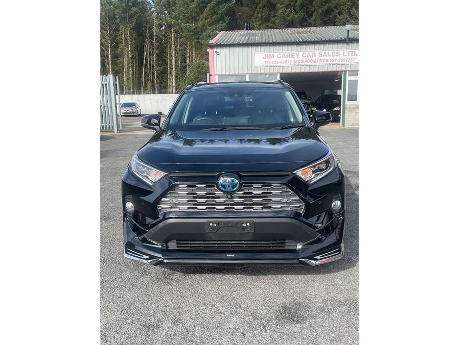 2020 Toyota Rav4 - image 2