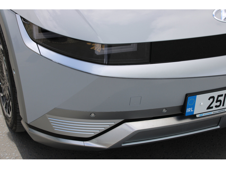 2025 Hyundai Ioniq 5 - image 9