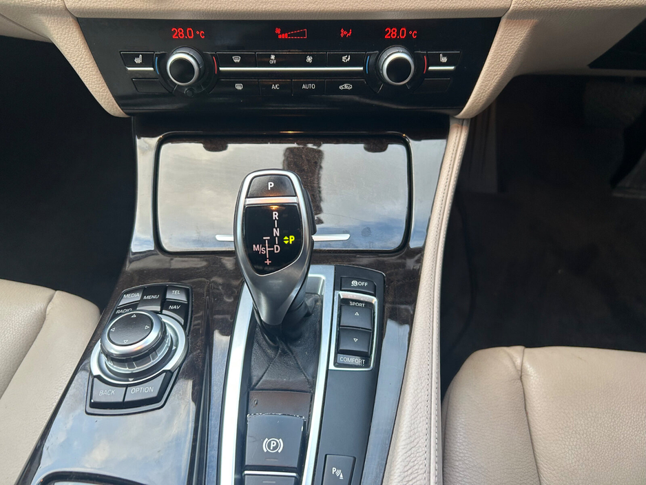 2013 BMW 5 Series 520D SE AUTO €8,950