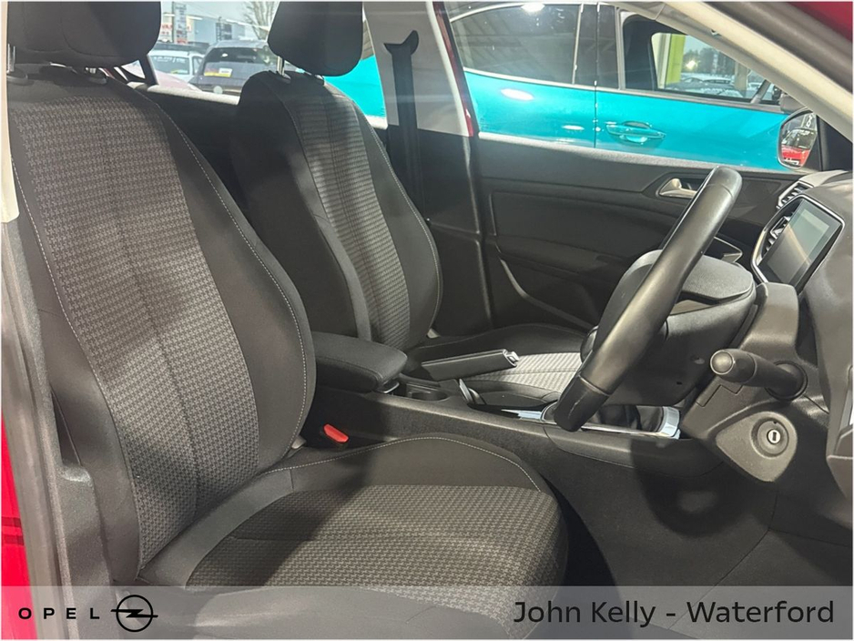 2019 Peugeot 308 1.6 HDi 100bhp DIESEL Active €13,895