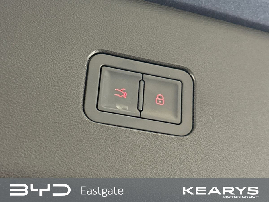 2026 BYD Seal 6 - image 25