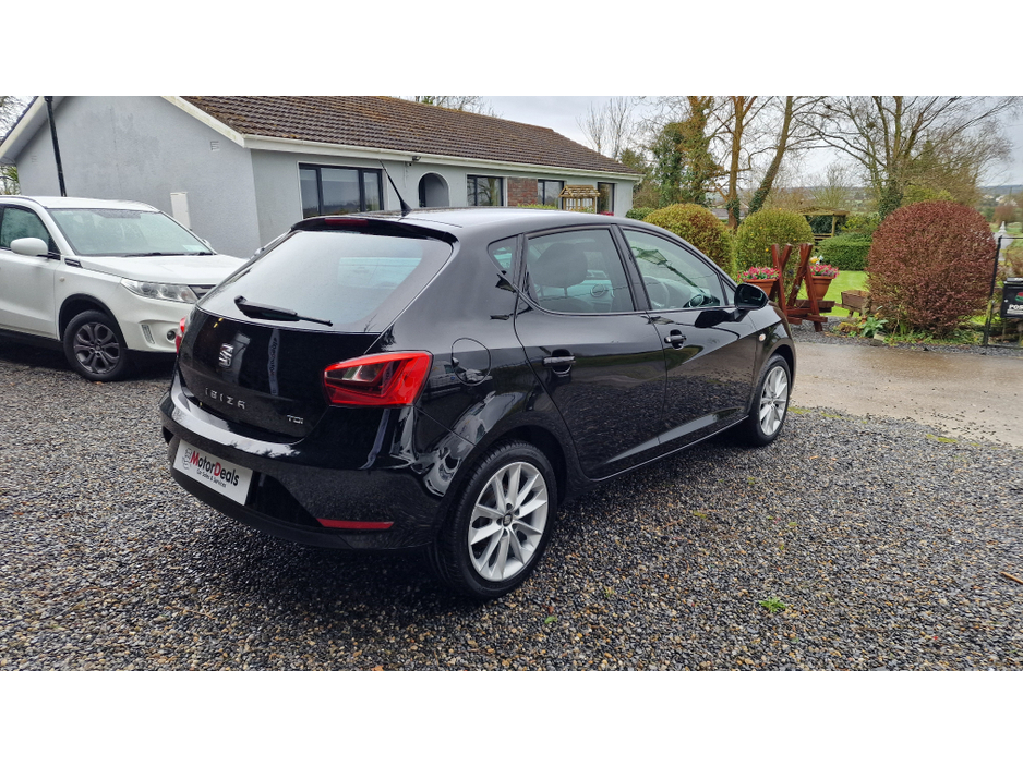 2017 SEAT Ibiza - image 4