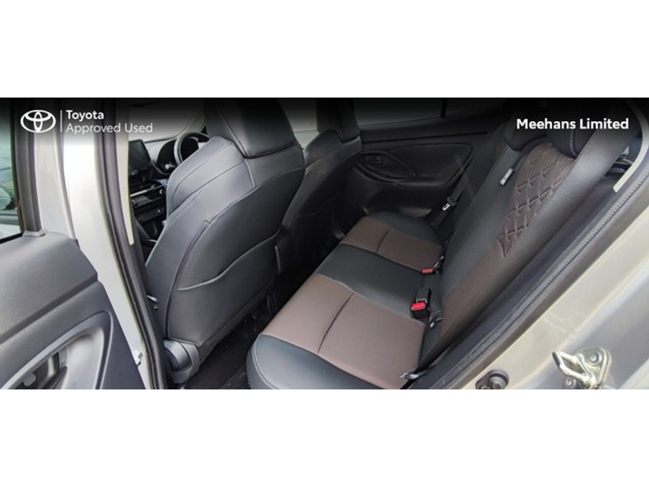 2022 Toyota Yaris Cross YARIS CROSS SOL €26,750