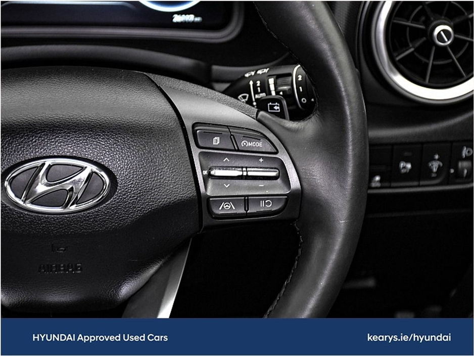 2022 Hyundai Kona EV Premium 64 kWh €22,490