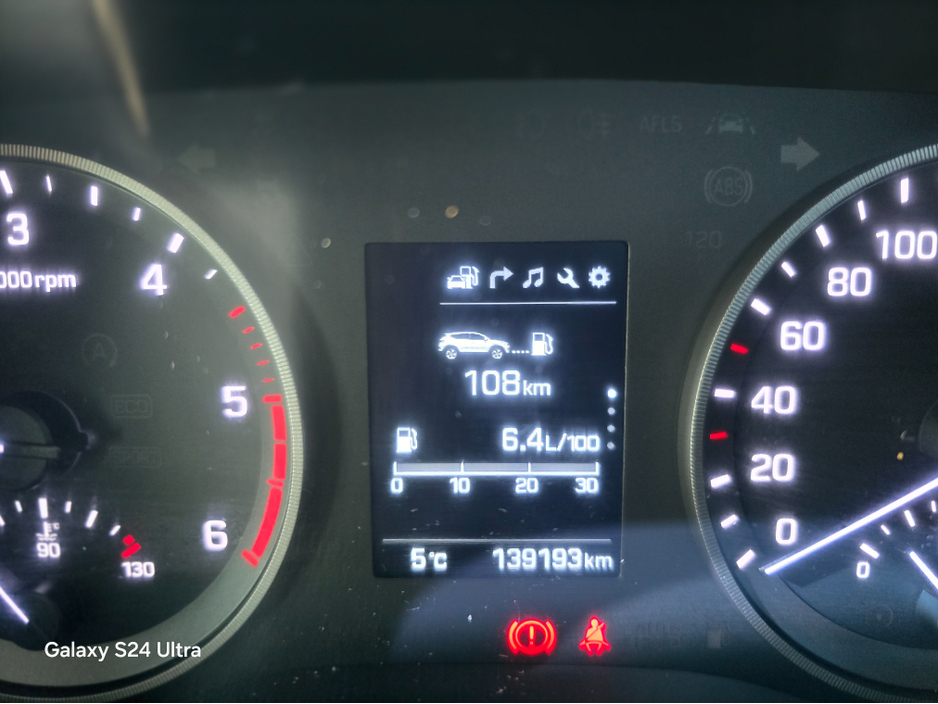 2017 Hyundai Tucson - image 16