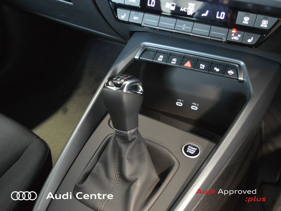 2025 Audi A3 A3 SAL 30 TDI 115HP SE €38,999