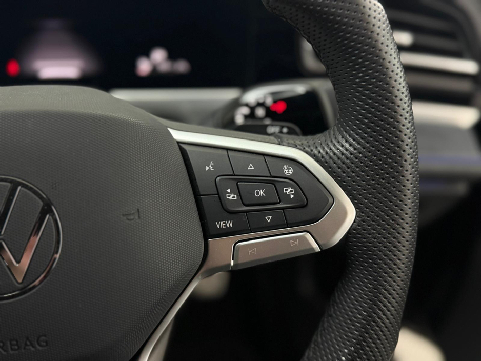 2025 Volkswagen Passat R-LINE 1.5 PHEV DSG €42,990