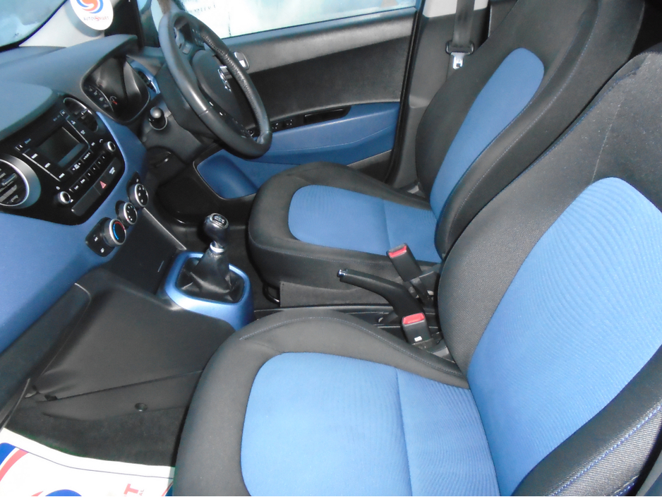 2019 Hyundai i10 DELUXE 4DR €9,999