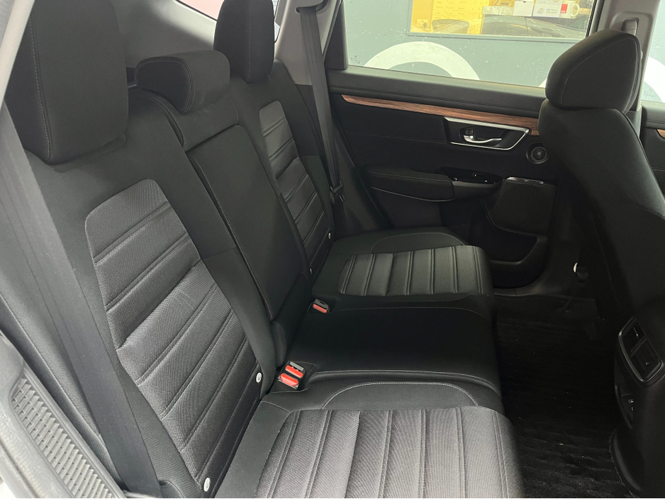 2019 Honda CR-V €26950 2019 HONDA CR-V EX HYBRID 2.0 AUTOMATIC / CRUISE CONTROL / REVERSE CAMERA / ELECTRIC MEMORY & HEATED SEATS €26,950