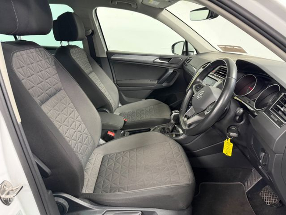 2023 Volkswagen Tiguan Life 2.0tdi D7F 150HP 5DR Auto €36,777
