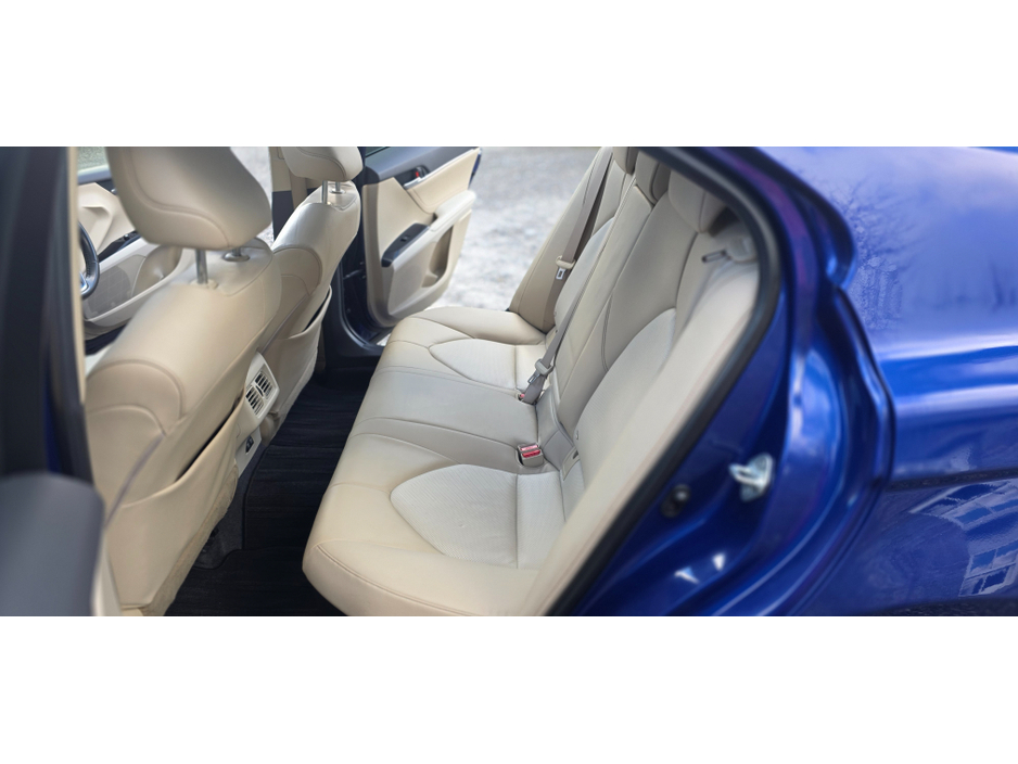 2018 Toyota Camry PLATINUM LUXURY EDITION €19,950