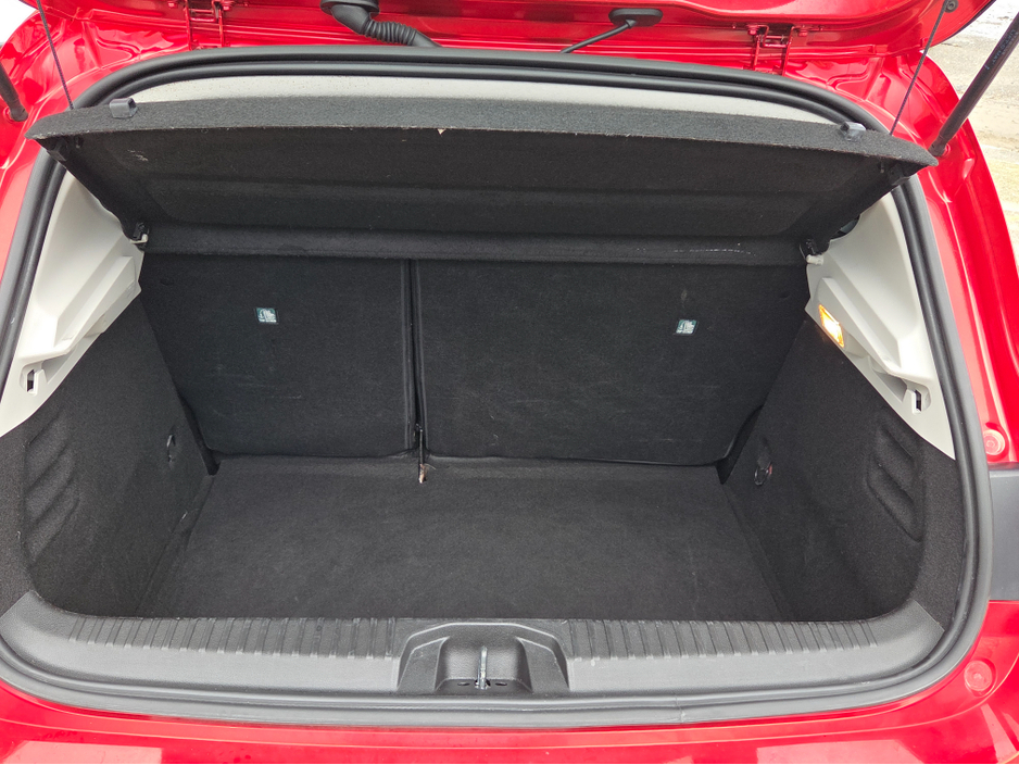 2023 Renault Clio - image 8