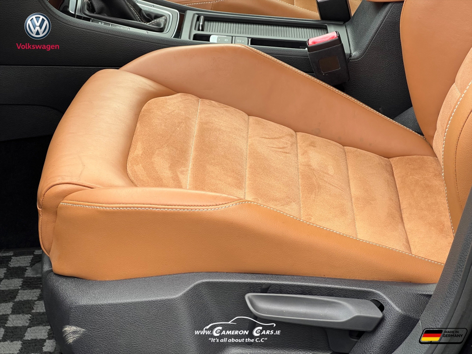 2014 Volkswagen Golf - image 22