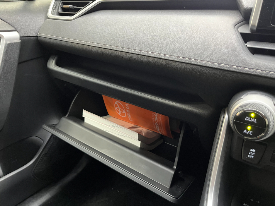 2024 Toyota Rav4 - image 17