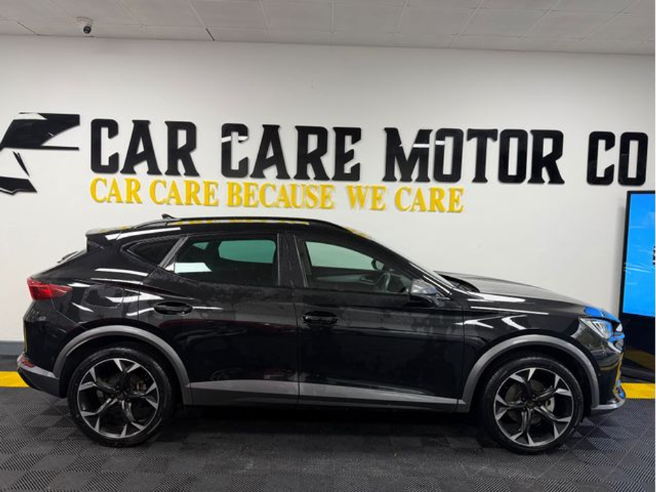 2023 Cupra Formentor E-hybrid 204HP DSG 5DR Auto €30,950