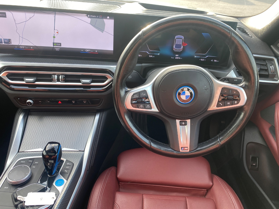 2022 BMW i4 - image 13