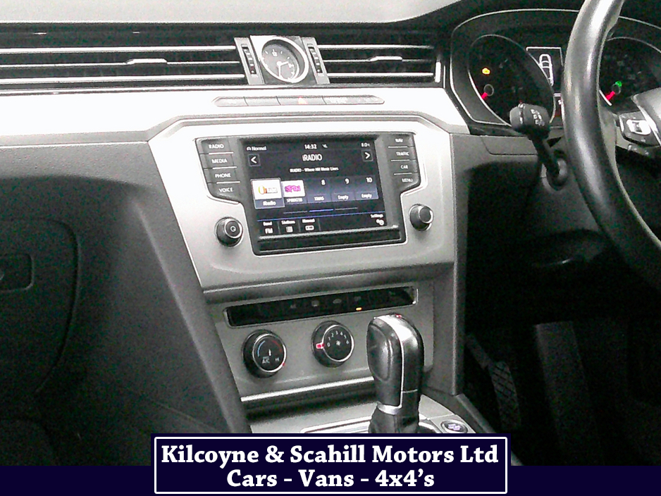 2016 Volkswagen Passat 1.6 TDI SE BUSINESS BLUEMOTION 120PS 4DR AUTO