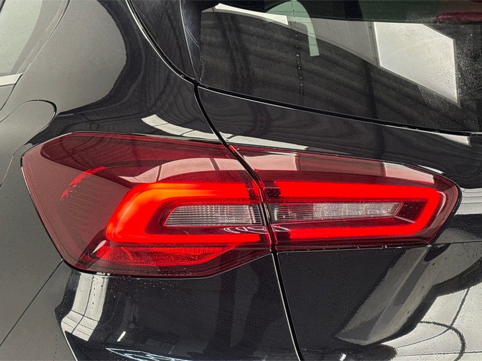 2023 Ford Focus TITANIUM 1.0T**MULTIFUNCTIONAL STEERING WHEEL**TOUCH SCREEN MEDIA DISPLAY**APPLE CARPLAY**BLACK CLOTH INTERIOR**SATNAV**KEYLESS START**BLACK CLOTH INTERIOR**FINANCE AVAILABLE** €23,495