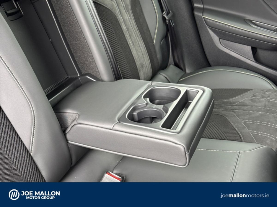 2024 Peugeot 408 - image 29