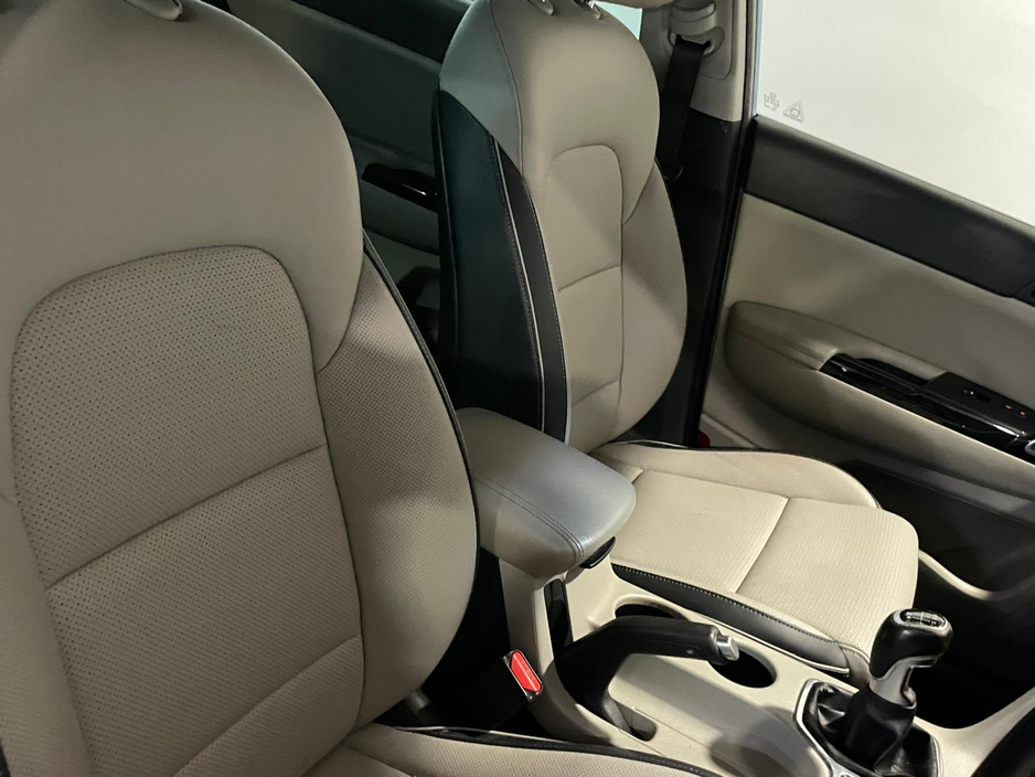 2018 Kia Sportage - image 7