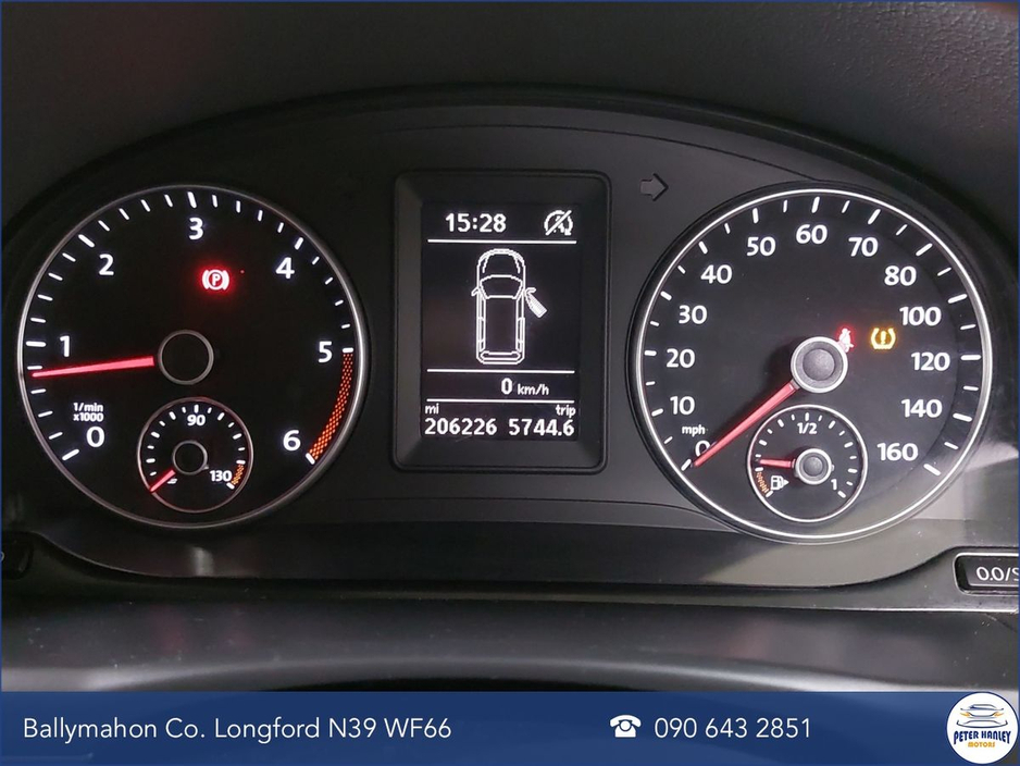 2014 Volkswagen Touran - image 14