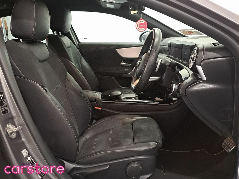 2022 Mercedes-Benz AMG - image 12