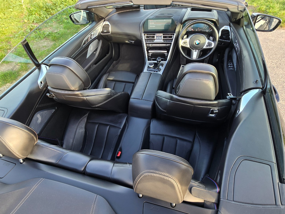 2021 BMW 8 Series - image 28