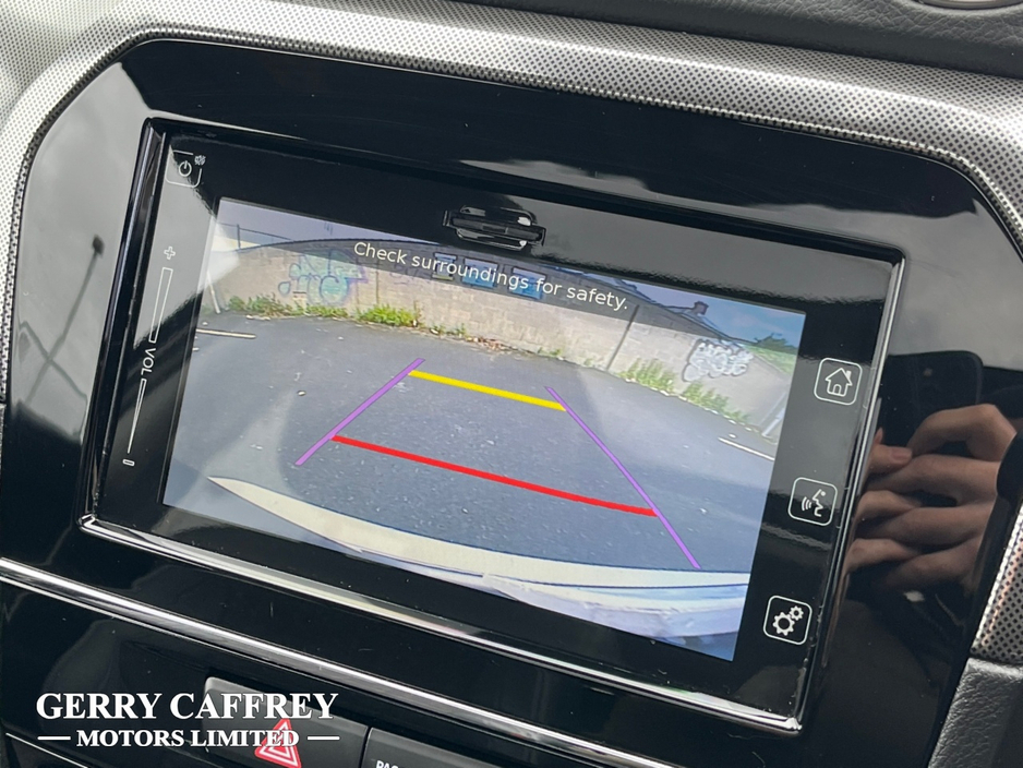 2021 Suzuki Vitara - image 14