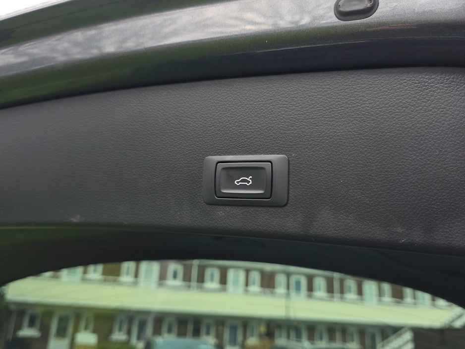 2016 Audi A6 2.0TDI 190 Ultra S Line €16,999