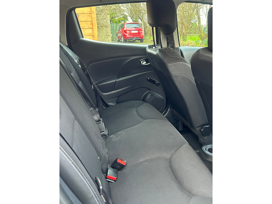 2016 Renault Clio IV DYNAMIQUE NAV 1.2 PETR 4DR €8,200