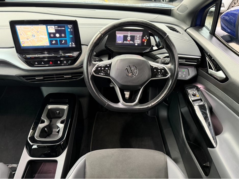 2023 Volkswagen ID.4 - image 15