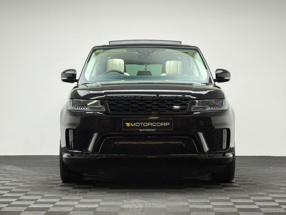 2021 Land Rover Range Rover Sport - image 2