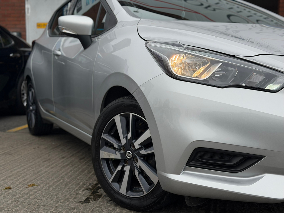 2017 Nissan Micra - image 14