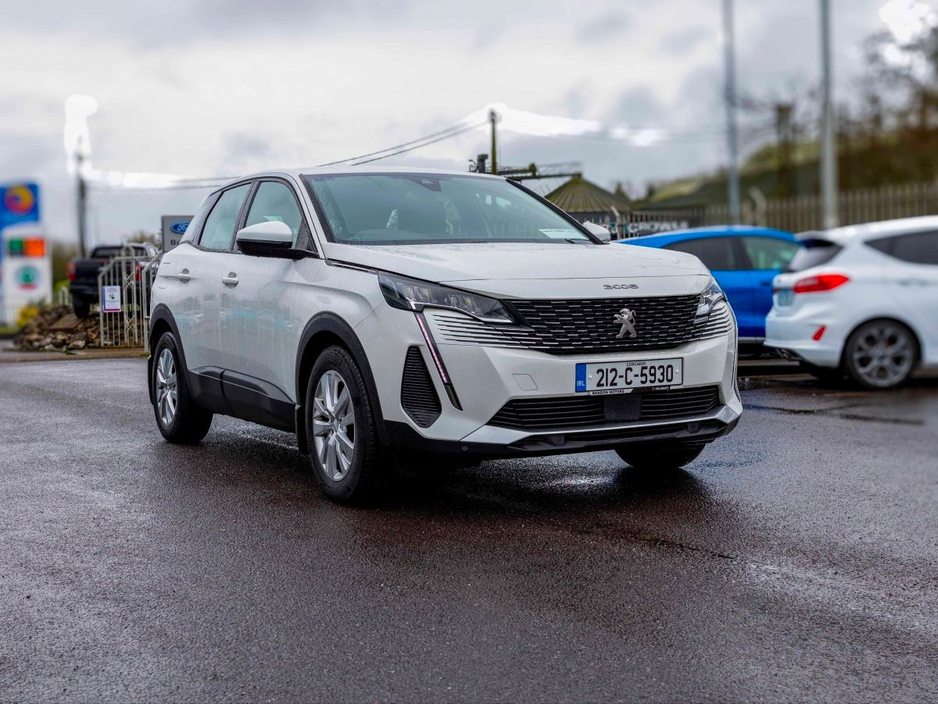 2021 Peugeot 3008 - image 6