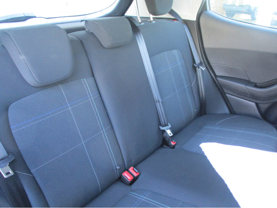 2019 Ford Fiesta - image 14