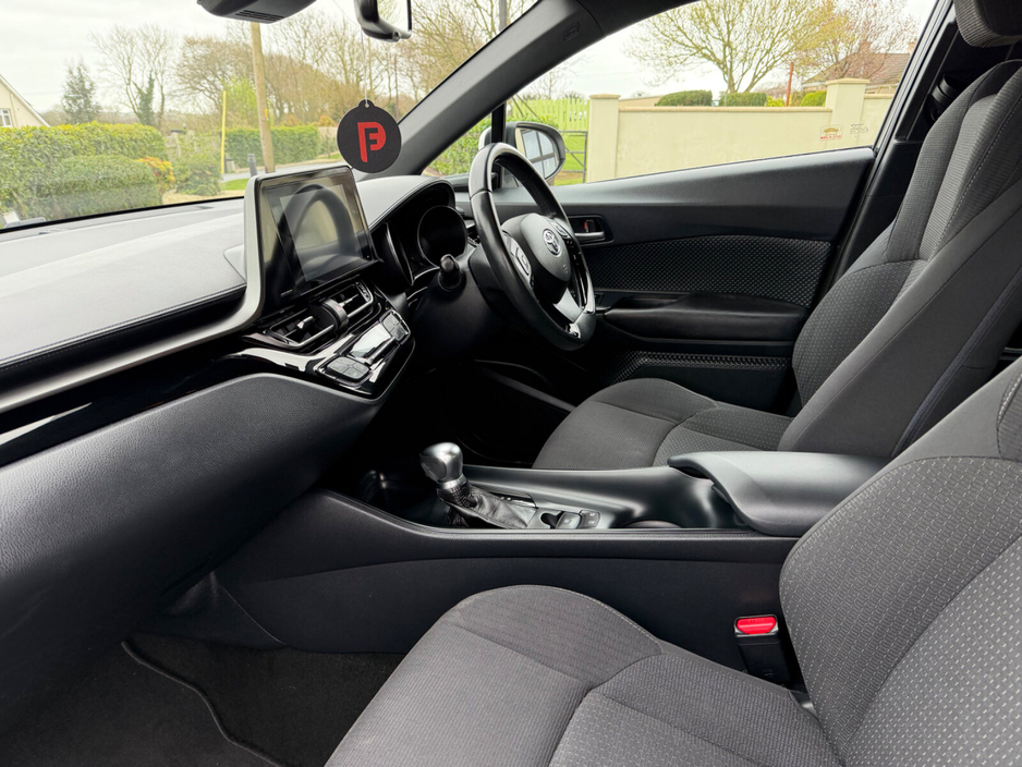 2018 Toyota C-HR - image 11