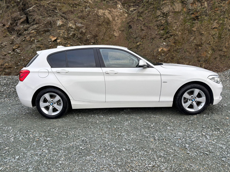 2018 BMW 1 Series 118i SE Business €15,950