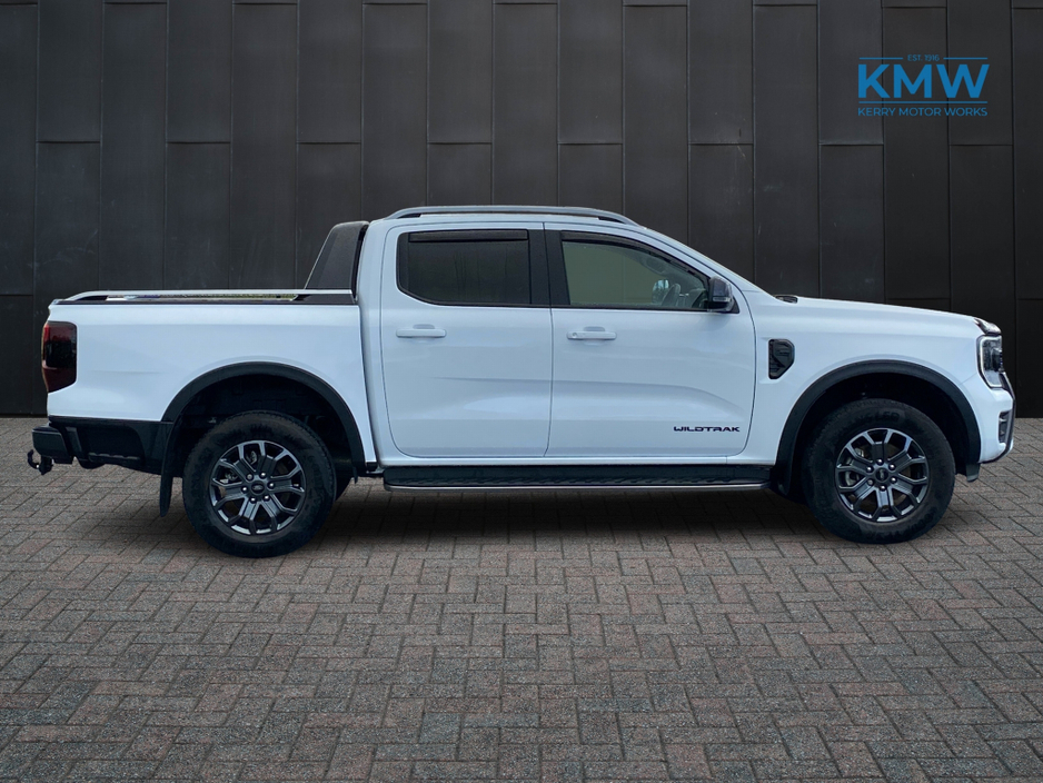 2025 Ford Ranger Wildtrak 2.0 Auto... Electric roller shutter