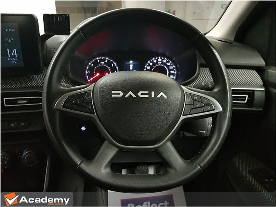 2023 Dacia Sandero - image 15