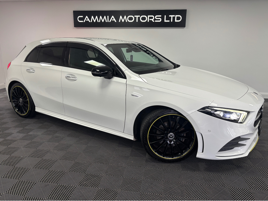 2018 Mercedes-Benz A Class *MERCEDES BENZ A180* *HEATED MEMORY ADJUSTABLE ELECTRIC SEATS* *REVERSE CAMERA* *PARKING SENSORS* *AMBIENT LIGHTING* *KEYLESS ENTRY* *BLIND SPOT ASSIST* *FINANCE AVAILABLE* *TRADE INS WELCOME €23,950