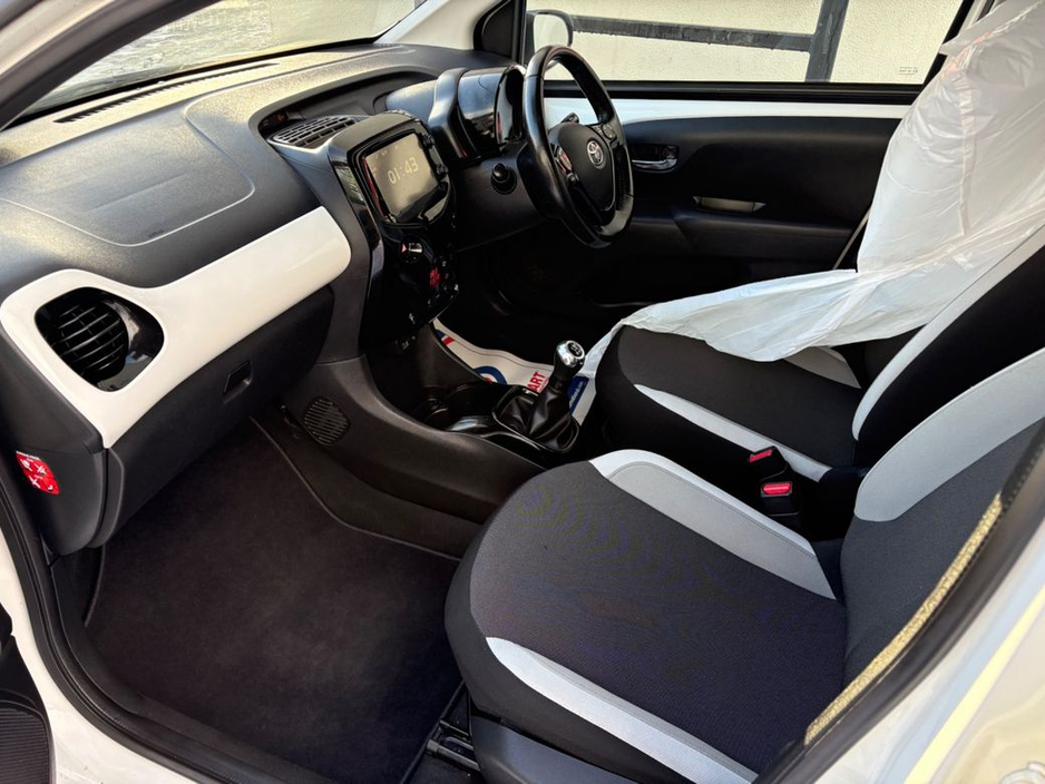 2017 Toyota Aygo 1.0 IX-Pression 42Miles €8,995