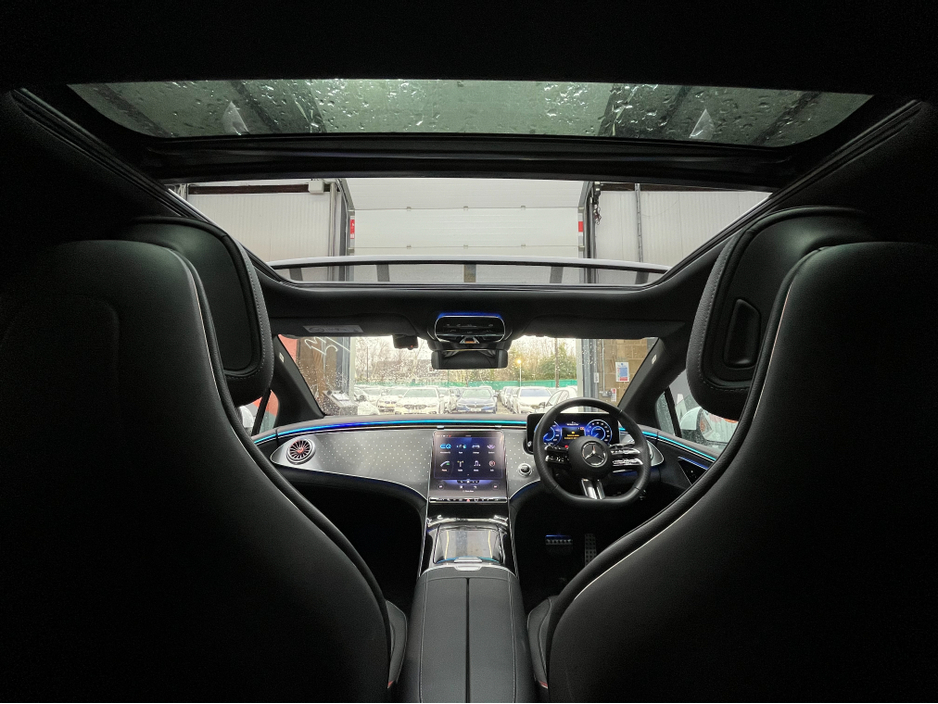 2023 Mercedes-Benz EQE €47950 2023 MERCEDES-BENZ EQE 350+ AUTOMATIC / CRUISE CONTROL / 360° PARKING CAMERA / ELECTRIC MEMORY HEATED & MASSAGING SEATS / PANORAMIC SUNROOF / PADDLE SHIFTERS / AMBIENT LIGHTS / APPLE CARPLAY €47,950