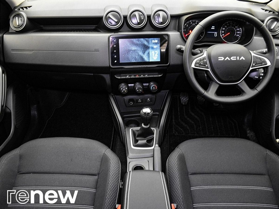 2023 Dacia Duster - image 2