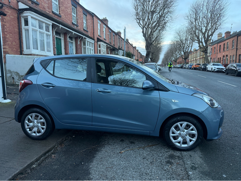 2017 Hyundai i10 1.2 Petrol, Only 90kms, New Nct 09/2027, Bluetooth, Cruise Control, A/C, Ideal Starter Car, 5 Door, Finance Available, Service & Warranty Included, SIMI Dealer, €8,950